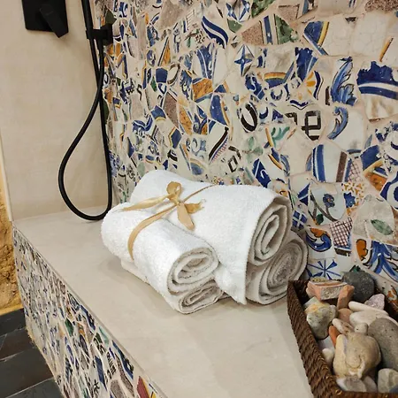 Concio Aureo - Hermitage Apartment